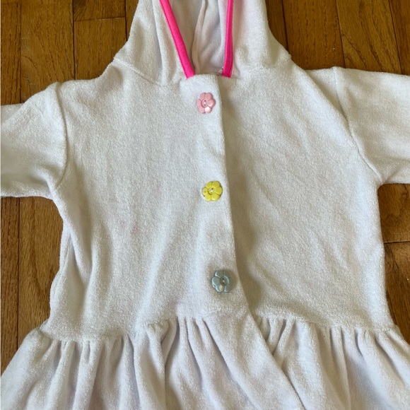 VINTAGE Y2K WHITE TERRY CLOTH FLOWER BUTTON HOODED SWIM COVER UP SIZE 3T - Picture 3 of 5